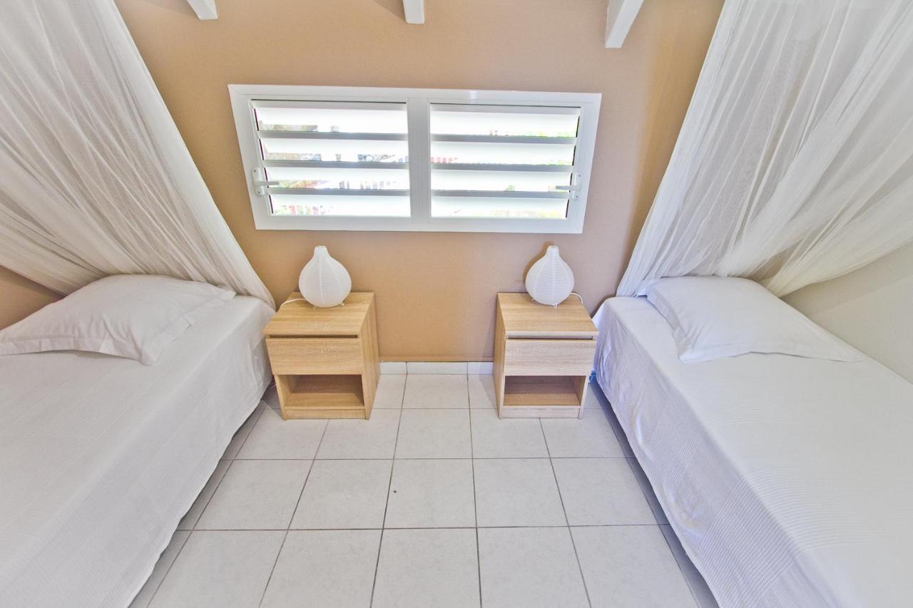 Duplex 4 Personnes Chambre Vue Mer Residence O Coeur De Deshaies Exterior photo