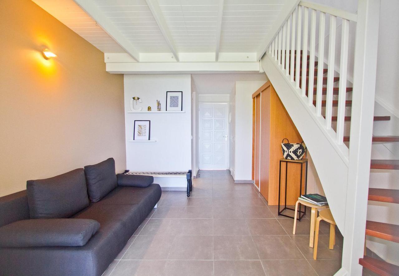 Duplex 4 Personnes Chambre Vue Mer Residence O Coeur De Deshaies Exterior photo