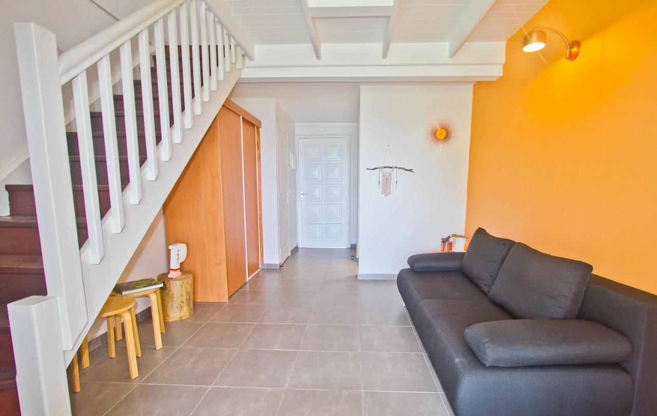 Duplex 4 Personnes Chambre Vue Mer Residence O Coeur De Deshaies Exterior photo